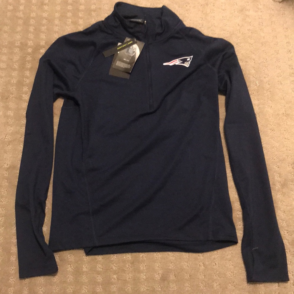 Brand New Nike Patriots Long Sleeve Half Zip